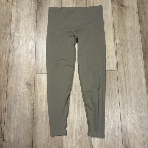 SKIMS Soft Smoothing Seamless Leggings Tan Green Women's XXL 2XL - Picture 1 of 7